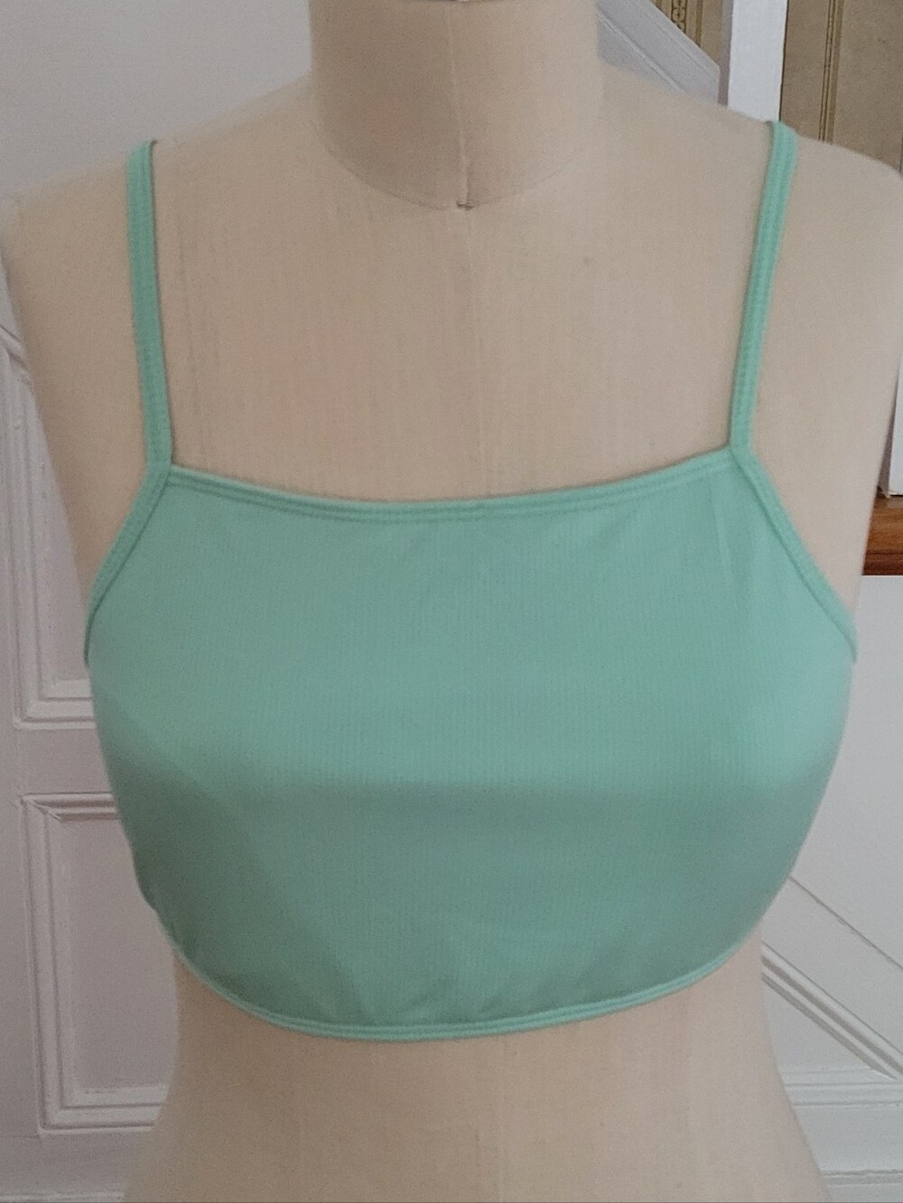 iEFiEL Tank Top Mint Green Size 14